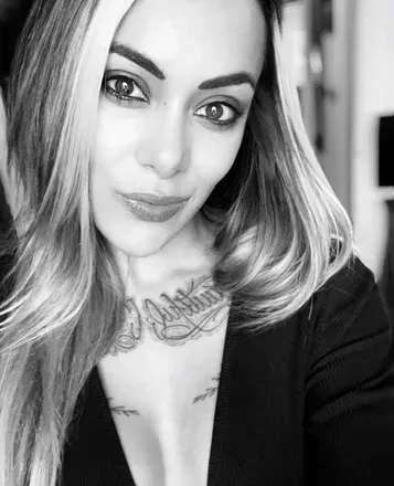 OnlyFans cuenta iced_caramel_latte avatar 1