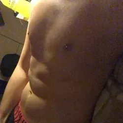OnlyFans cuenta ukboy22 avatar 1