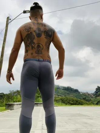 OnlyFans account  wolflefboy avatar 1