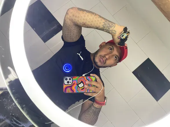 OnlyFans cuenta hitchleon avatar 1