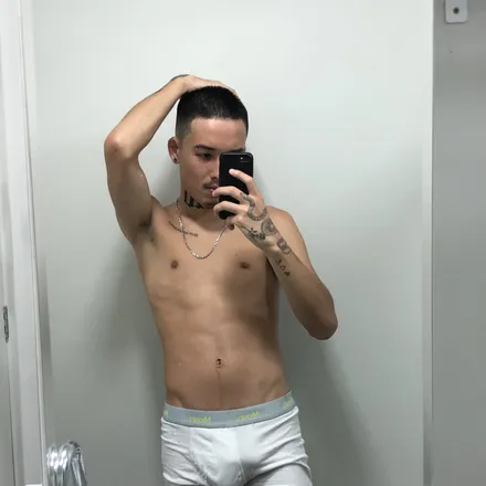OnlyFans cuenta yujisaiito header 2