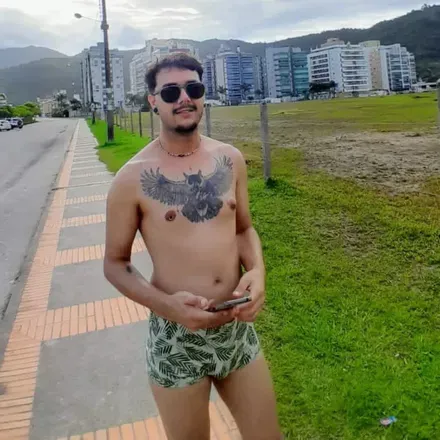 OnlyFans cuenta alcoolgel avatar 1