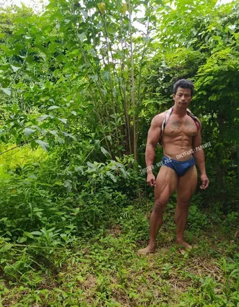 OnlyFans cuenta papawee header 2