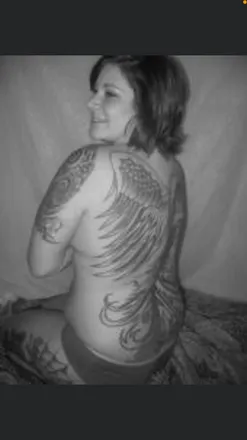 OnlyFans cuenta rockerchic0319 header 2