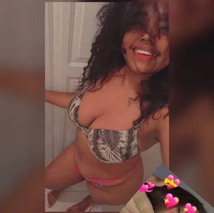 OnlyFans cuenta u207193049 header 2
