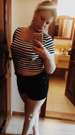 OnlyFans cuenta vivian9869 header 2