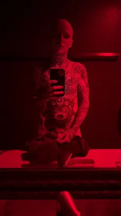OnlyFans cuenta jblue1142 header 2