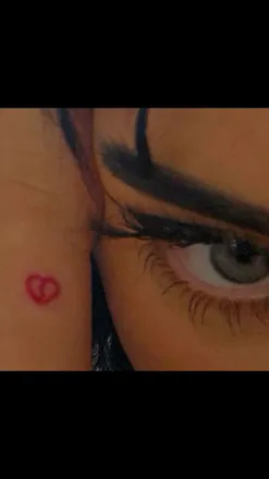 OnlyFans account  mamichular header 2