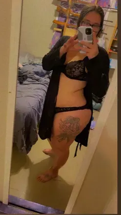 OnlyFans cuenta bigb00ti3 avatar 1
