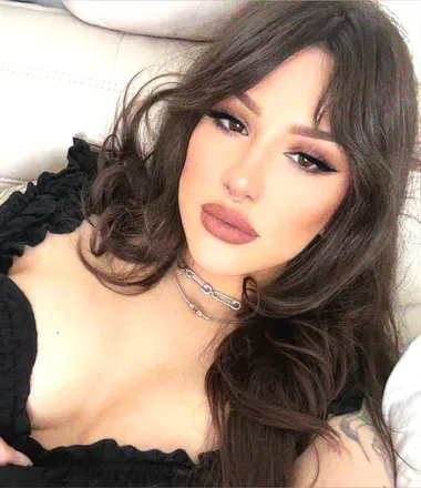 OnlyFans cuenta lunaluvbad previous_avatars_1 3