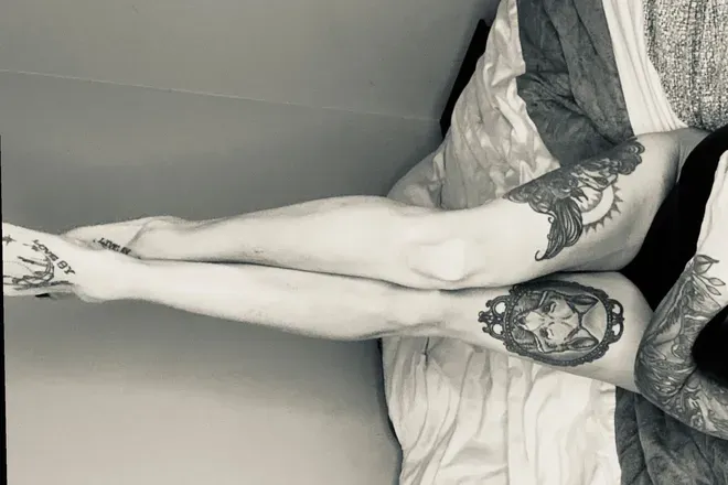 OnlyFans account  fox_mamacita header 2