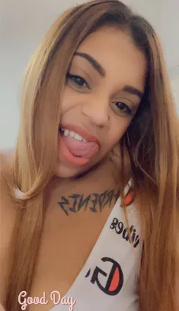 OnlyFans cuenta sisy186 header 2