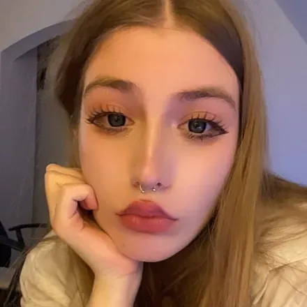 OnlyFans cuenta ukrainian_virgin avatar 1