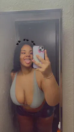 OnlyFans cuenta lelebaby444 avatar 1