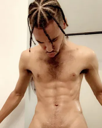 OnlyFans cuenta lightskinandtoxic avatar 1