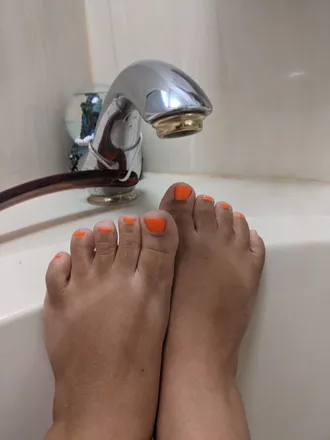 OnlyFans account  deezee89 header 2