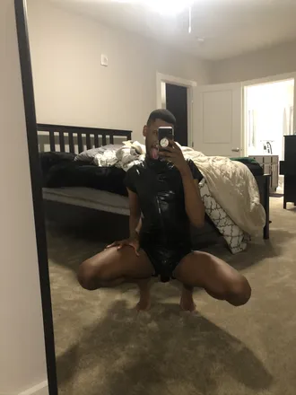 OnlyFans cuenta mike_yonce header 2