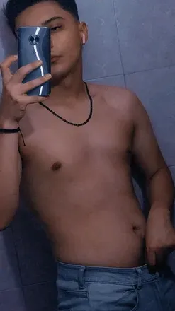 OnlyFans cuenta alan_poncemtz avatar 1