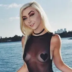 OnlyFans account  cameronminx avatar 1