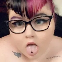 OnlyFans account  harleyxlynn avatar 1