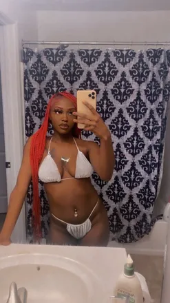 OnlyFans cuenta itspassionn header 2