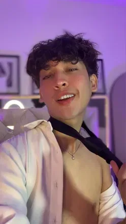 OnlyFans cuenta adriien19 avatar 1
