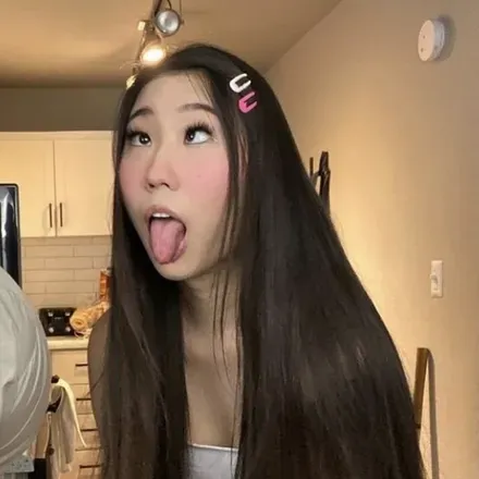 OnlyFans cuenta chillkoreanboodeleted avatar 1