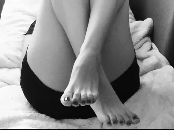 OnlyFans cuenta alessandrafeet24 avatar 1
