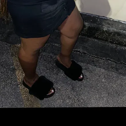 OnlyFans cuenta yummmaeeefeet avatar 1