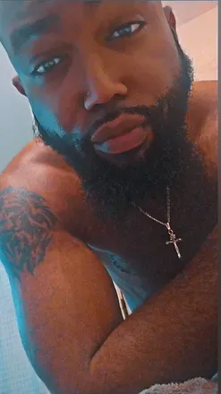 OnlyFans account  kingleo0816 avatar 1