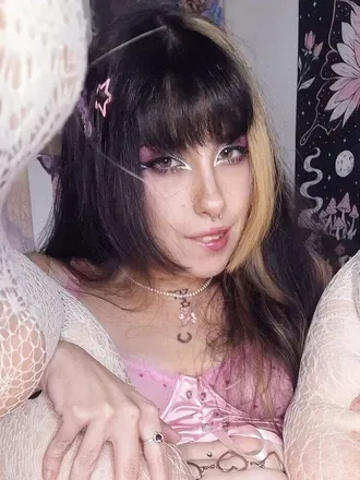 OnlyFans cuenta kitsunnewaifu avatar 1