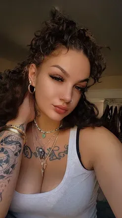 OnlyFans cuenta honeybunny71705 avatar 1
