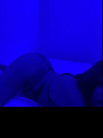 OnlyFans cuenta xnesz header 2