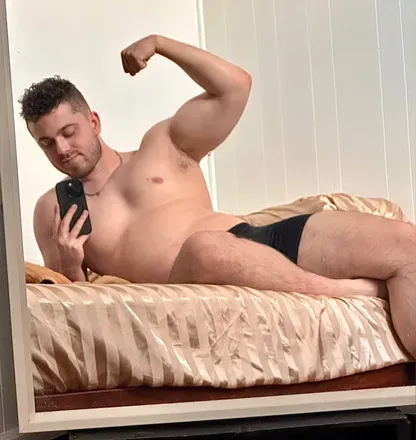 OnlyFans cuenta shy_jockk header 2