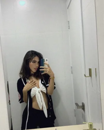 OnlyFans cuenta valentinasalc header 2
