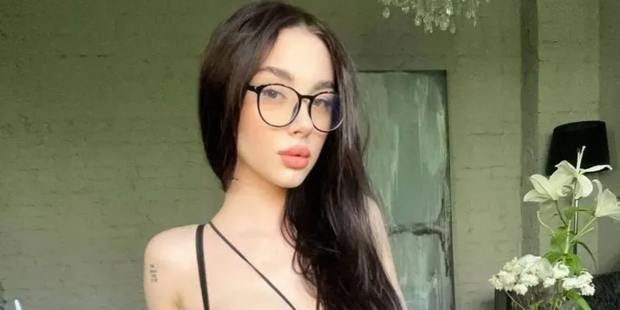 OnlyFans cuenta darinakitty12 header 2