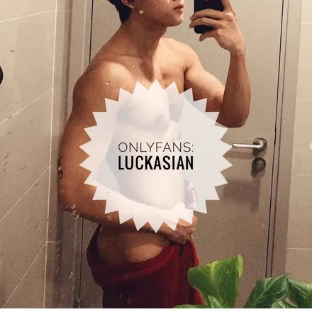 OnlyFans cuenta luckasian header 2