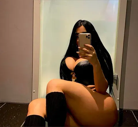 OnlyFans account  schone5 avatar 1