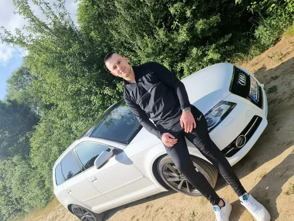 OnlyFans cuenta tommy00505 header 2
