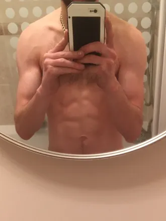 OnlyFans cuenta u114821181 header 2