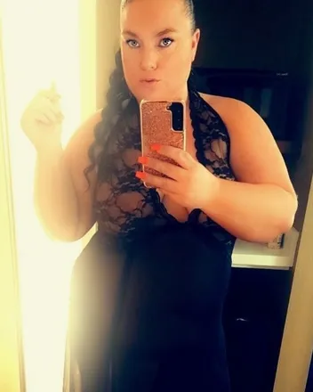 OnlyFans cuenta snowbunnydallas header 2