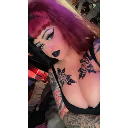 OnlyFans cuenta innocent.pleasuresx avatar 1