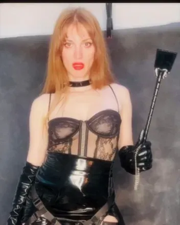 OnlyFans cuenta chelseared avatar 1