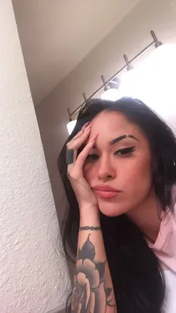 OnlyFans cuenta fatkidsgetfed avatar 1