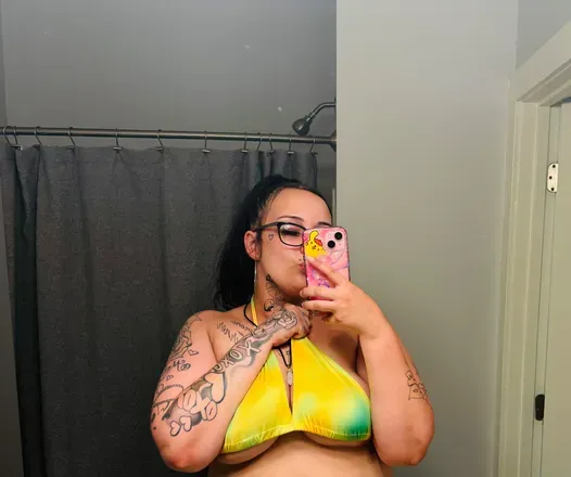 OnlyFans cuenta queeniephoo avatar 1