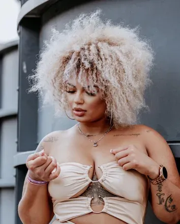OnlyFans cuenta bambiqueen333 header 2