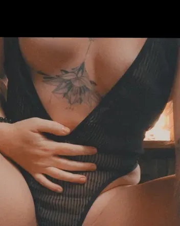 OnlyFans cuenta onyx_obsidian header 2