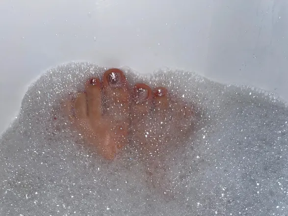 OnlyFans cuenta barefootbabesx header 2