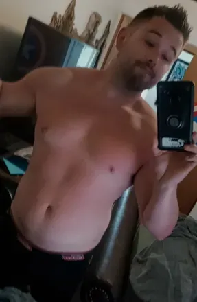 OnlyFans cuenta honeybadger6236 avatar 1