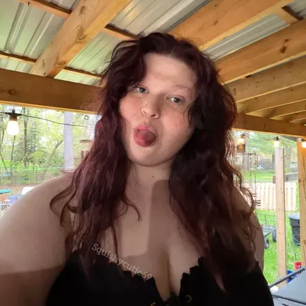 OnlyFans cuenta squishycutie69 avatar 1